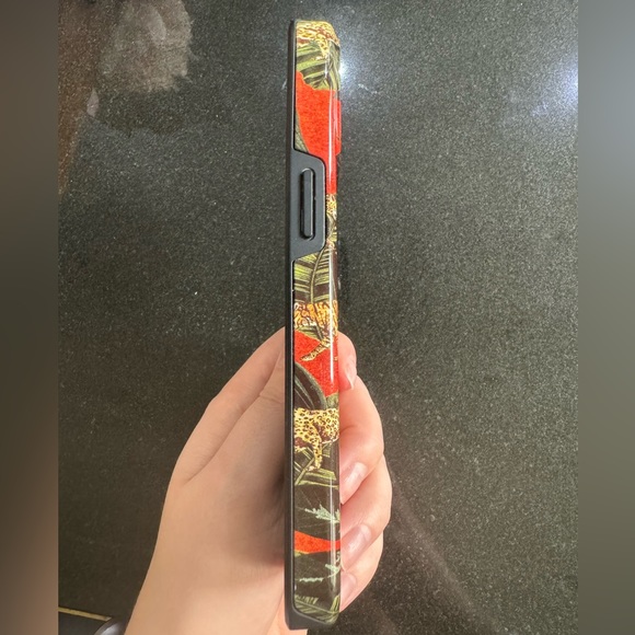 iPhone 13 Pro Case - Picture 4 of 8